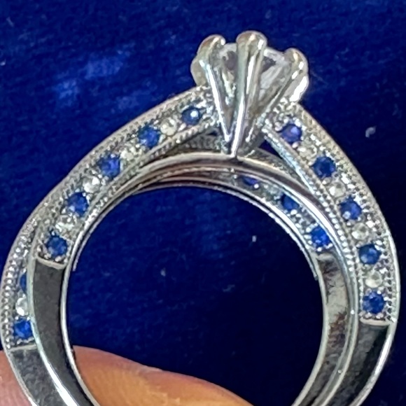 NEW Women’s Engagement & Wedding Band White & Sapphire Blue CZ 925 Size 9 - Picture 3 of 9